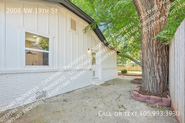 Building Photo - 3-Bed, 3-Bath Gem in Oklahoma City