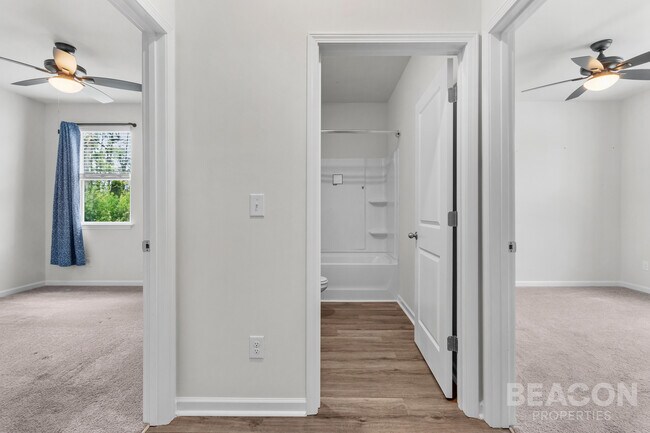 Building Photo - 9120 St Thomas Ct