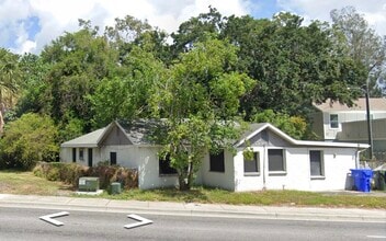 Building Photo - 17 Neptune Rd