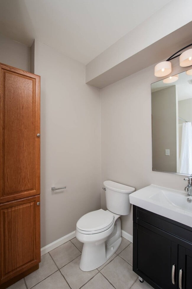 Building Photo - 1439 NY-9P