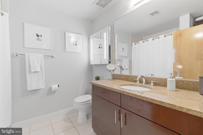 Building Photo - 1529 14th St NW