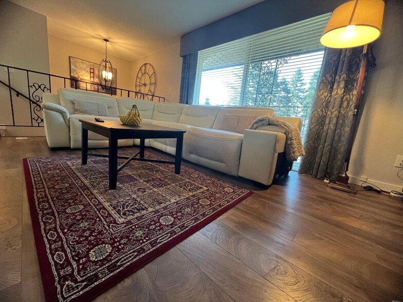 Living Room 2 - 913 92nd St SE