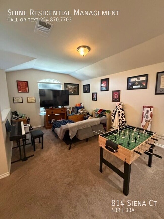 Building Photo - 814 Siena Ct