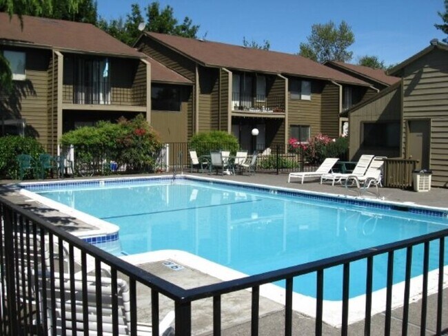 Building Photo - 12625 SW Colony Ln