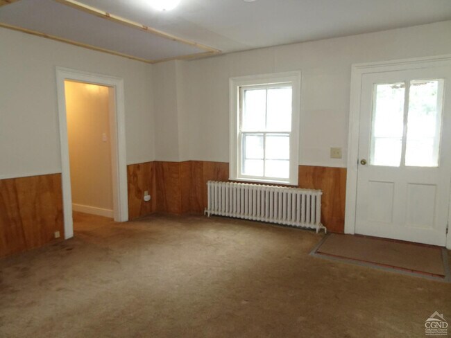 Building Photo - 167 NY-23
