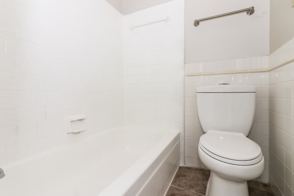 Building Photo - 7406 San Simeon Dr