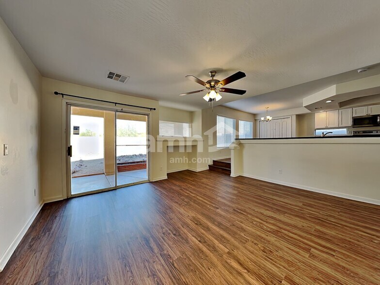 Building Photo - 22028 W Morning Glory St