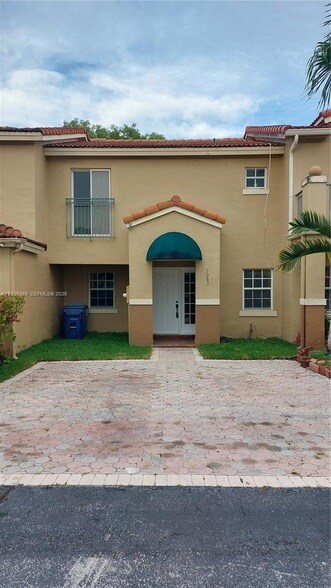 Building Photo - 7083 SW 158th Ct