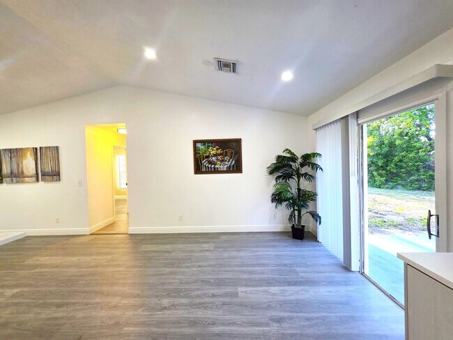 Building Photo - Vero Beach Rentals. Vero Beach Homes For Rent. Vero Beach Rent, LLC and Property Management Company