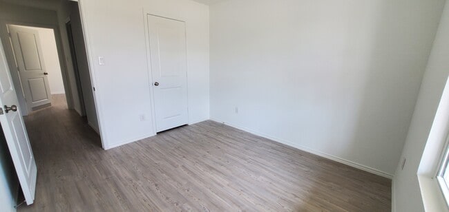 Building Photo - 2456 Vesper Bnd