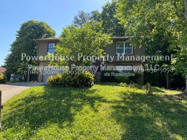 Building Photo - 10260 Piney Ridge Walk