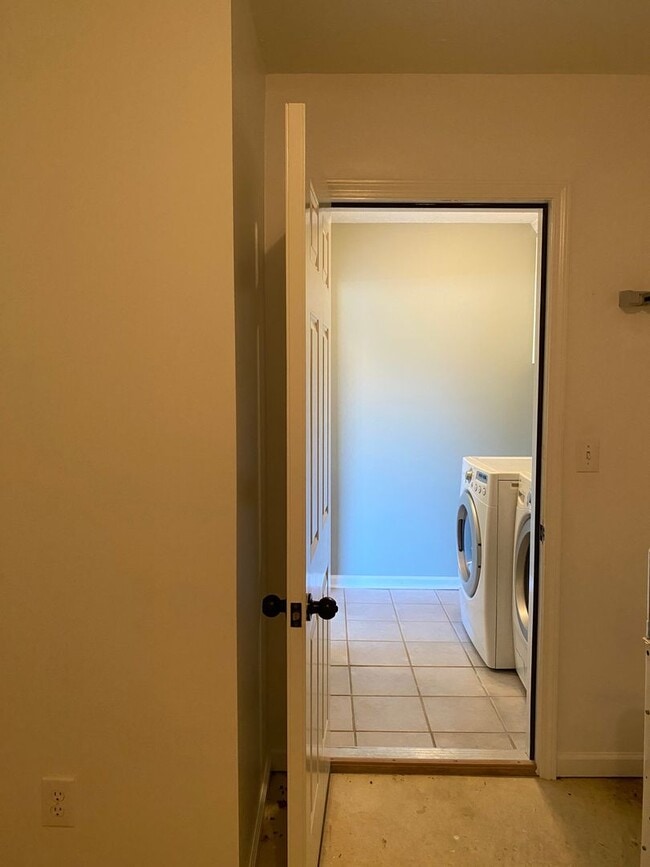 Building Photo - Thorington Trace