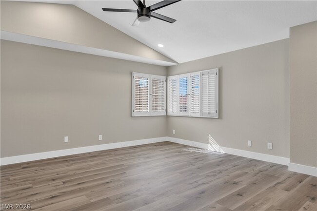 Building Photo - 2710 Strathmoor Dr