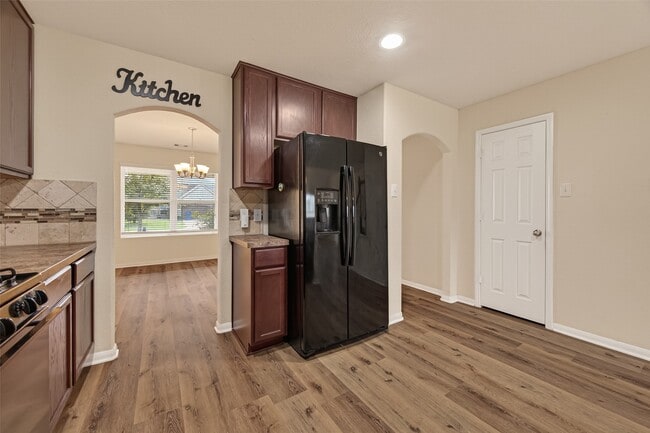 Building Photo - 15319 Meandering Post Trl