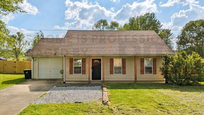 Primary Photo - 1042 Waterford Cir