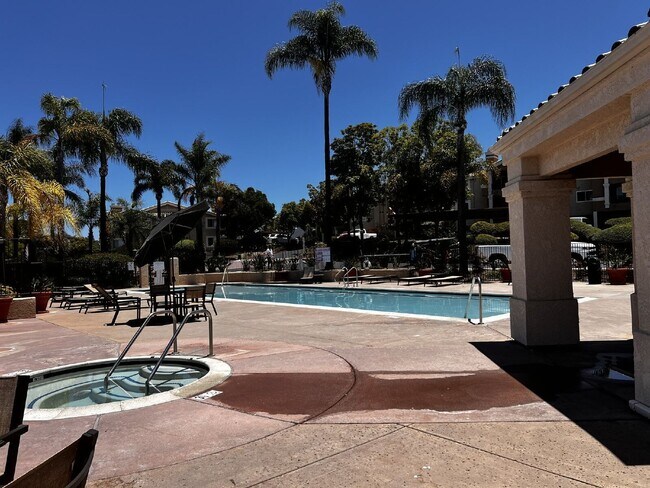 Building Photo - 6991 Ballena Way