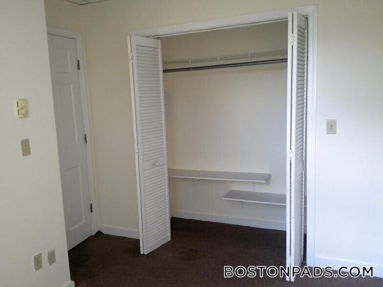 Building Photo - 1209 Boylston St
