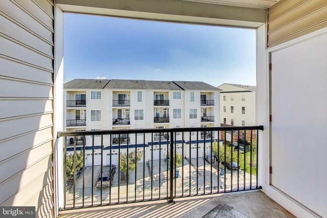 Building Photo - 23516 Hopewell Manor Terrace