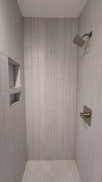 Newly renovated master bathroom - 611 Ambrose Dr