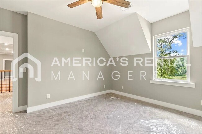 Building Photo - Spacious New Construction on 1.3 Acres!