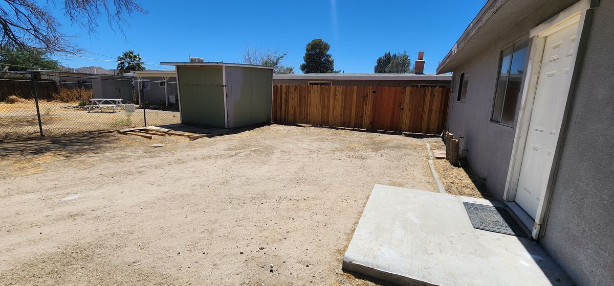 Building Photo - 6963 Tamarisk Ave