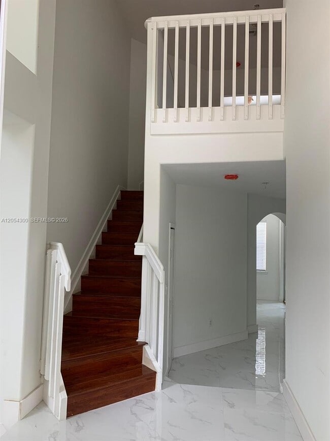 Building Photo - 14020 SW 152nd Terrace