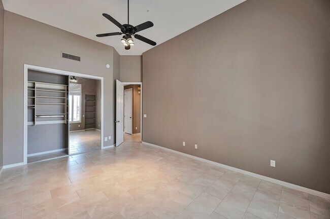 Building Photo - Stylish 2-Bedroom Home with Resort-Style A...