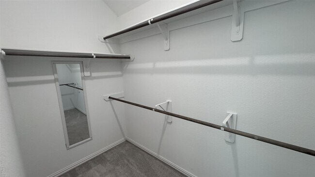 Building Photo - 15746 Harding Bend Dr