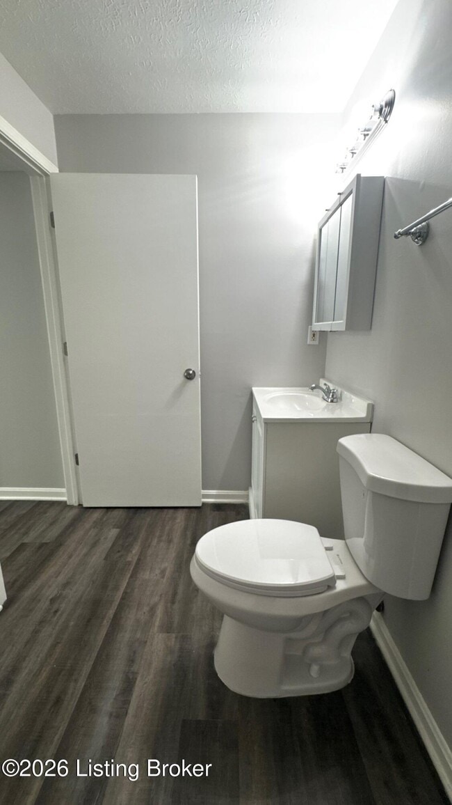 Building Photo - 6512 Six Mile Ln