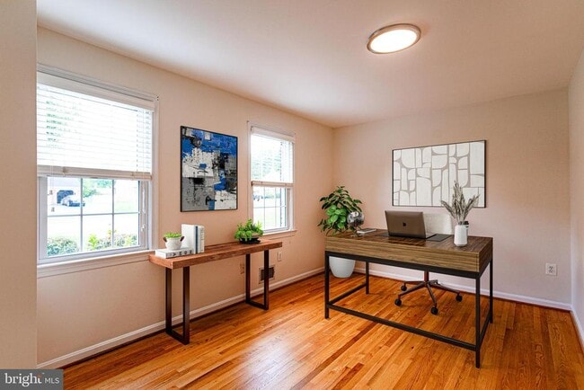 Building Photo - 14912 Emory Ln