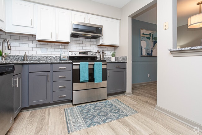 Interior Photo - Fitzroy Louisville