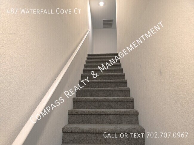Building Photo - 487 Waterfall Cv Ct
