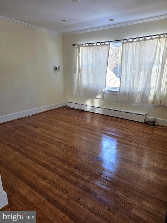 Building Photo - 1513 Van Buren St NW