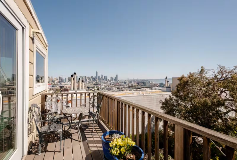 Building Photo - 675 Kansas St