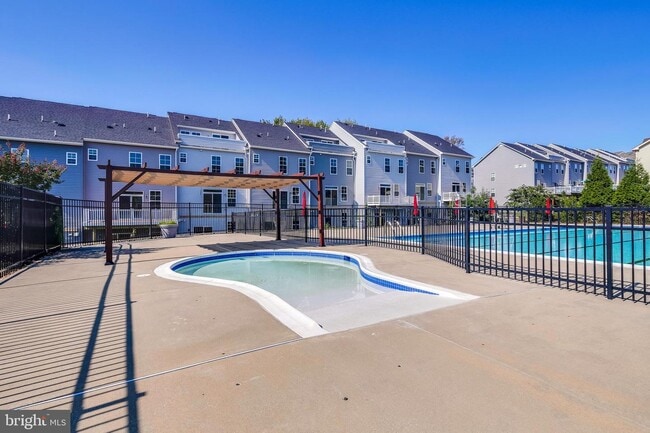 Building Photo - 7757 Crystal Brook Way