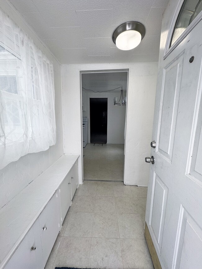 Building Photo - 7503 Huron Bay Blvd