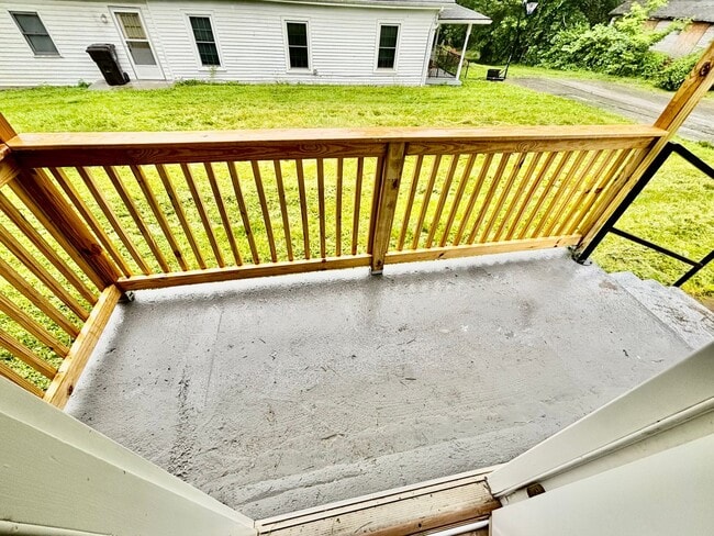 Building Photo - 3 Bedroom Ranch for Rent!