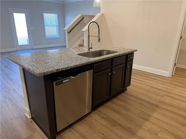 Building Photo - 3772 Dover Run Ln