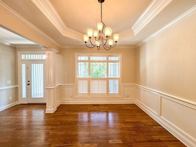 Building Photo - Gorgeous 4 Bed 2.5 Bath Home in Pinehurst