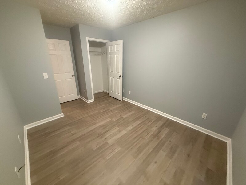 Building Photo - 2418 Piering Dr