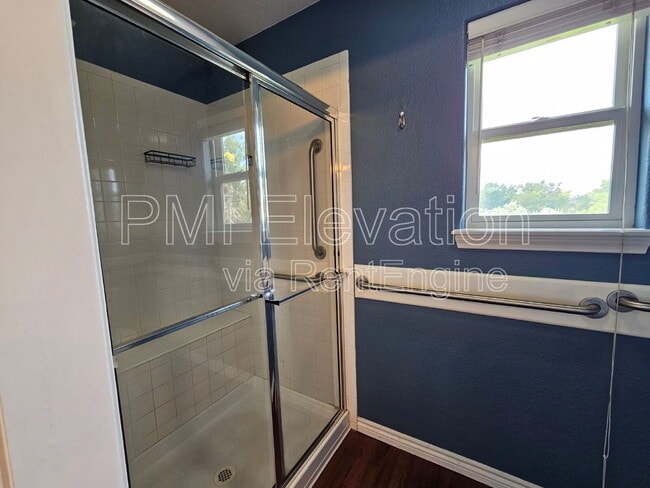 Building Photo - 6697 S Forest Way