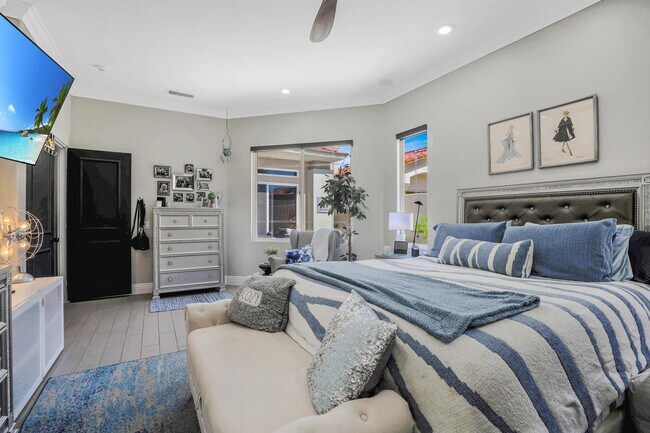 Building Photo - 860 Mission Creek Dr