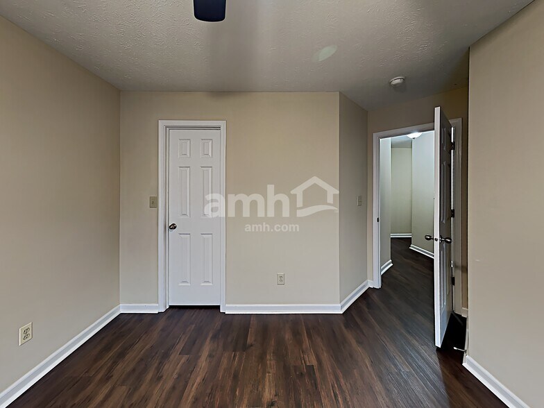 Building Photo - 11532 Pegasus Dr