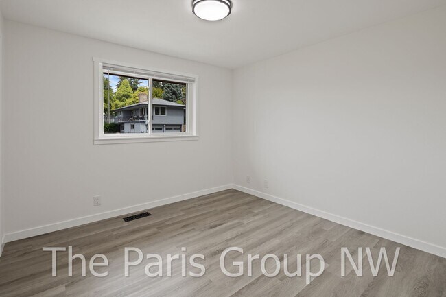 Building Photo - Lovely 2025 Remodeled Shoreline 4BR in Ric...