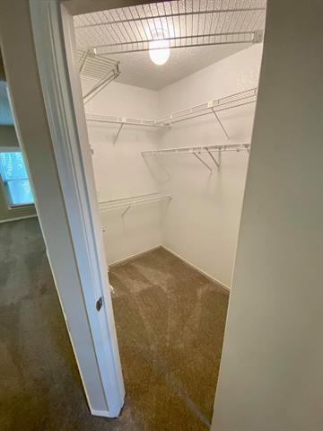Building Photo - 6205 Fernwood Dr