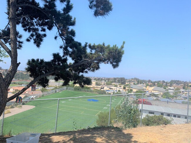 Building Photo - COMING SOON!! ***BEAUTIFUL 3 BEDROOM 2 BATH AVAILABLE IN SAN DIEGO***