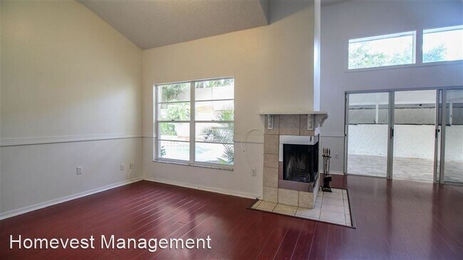 Building Photo - 913 Red Dandy Dr