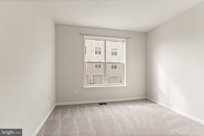 Building Photo - 9541 Center St