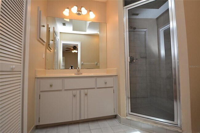 Building Photo - 30 Farmsworth Dr