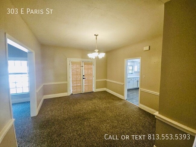 Building Photo - 303 E Paris St